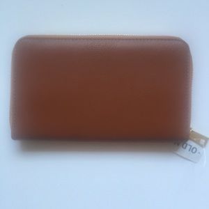 NWT Tan/Camel colored Wallet